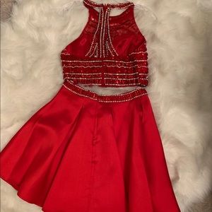 Dresses - 2 piece set Dresses - 2 piece set